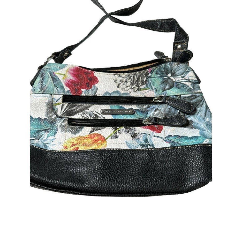 Stone Mountain USA Floral Crossbody Bag Black White Pebble Grain Multi Pocket